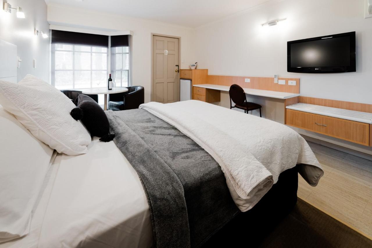 Castlemaine Colonial Motel Екстер'єр фото